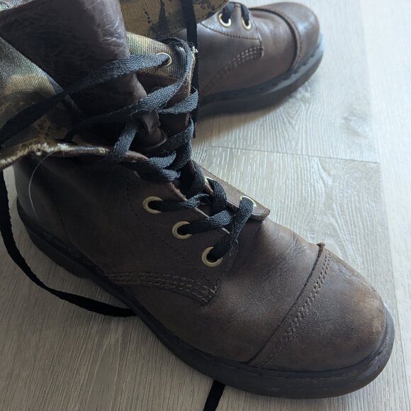 Dr. MARTENS -  Aimilita 9-Eye Triumph - WOMEN - Picture 1 of 13